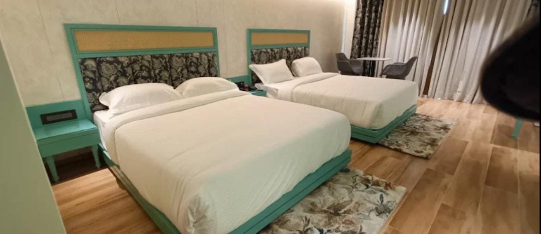 Hotel service 21