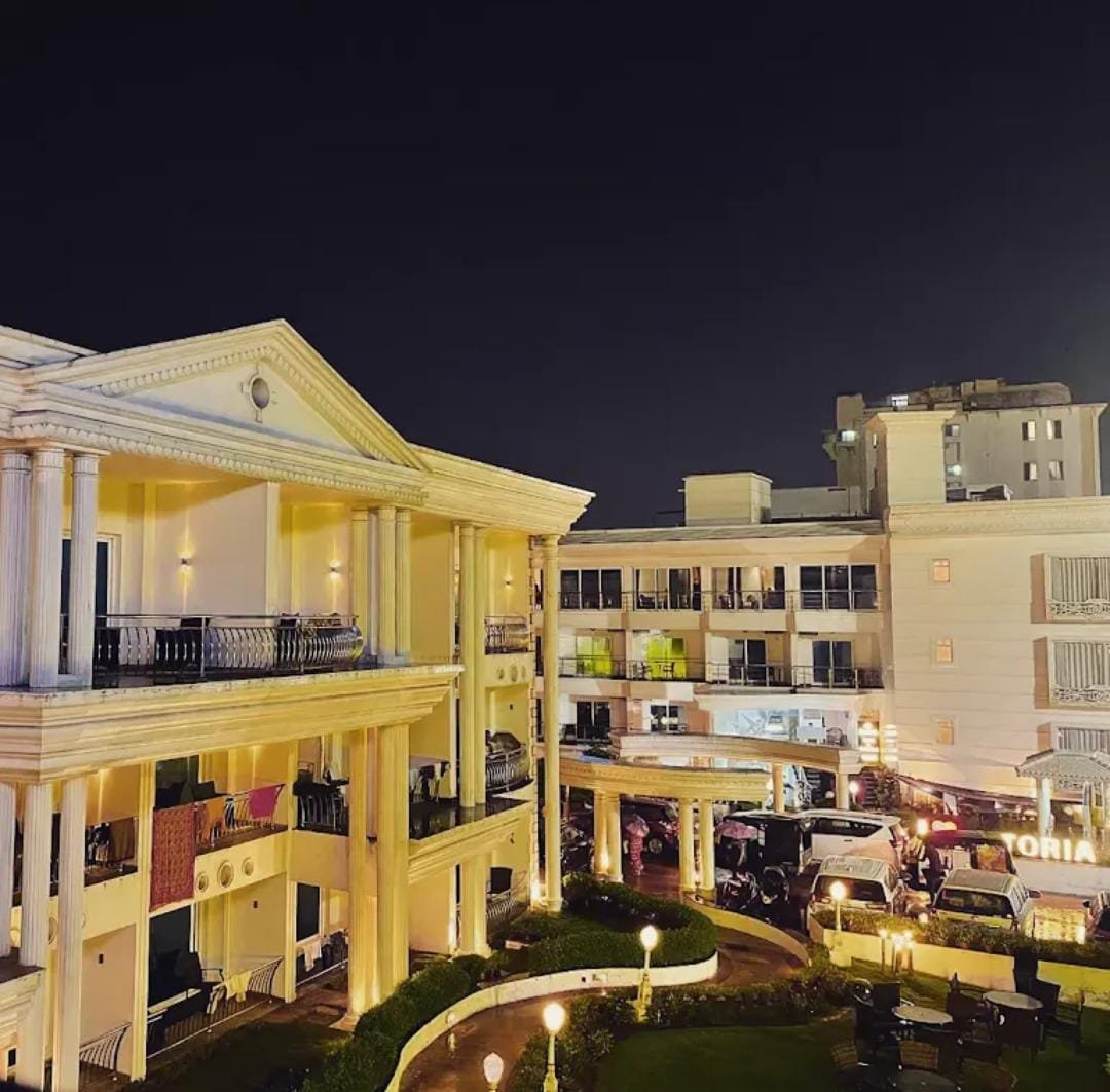 Hotel service 25